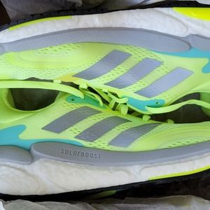 Running Shoes